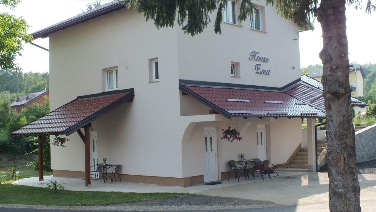 Guest House Ema Грабовац Екстериор снимка