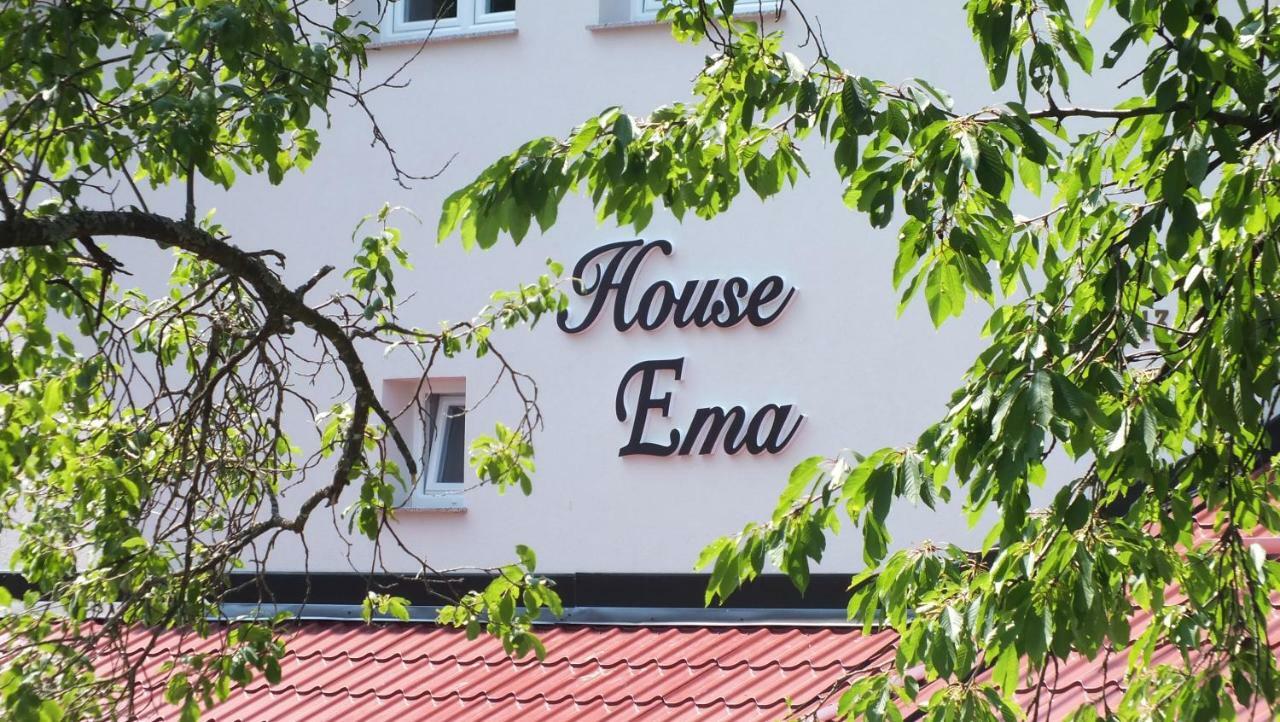 Guest House Ema Грабовац Екстериор снимка